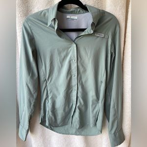 COLUMBIA PFG | WOMEN’S OMNI-SHADE FISHING SHIRT | SIZE XS